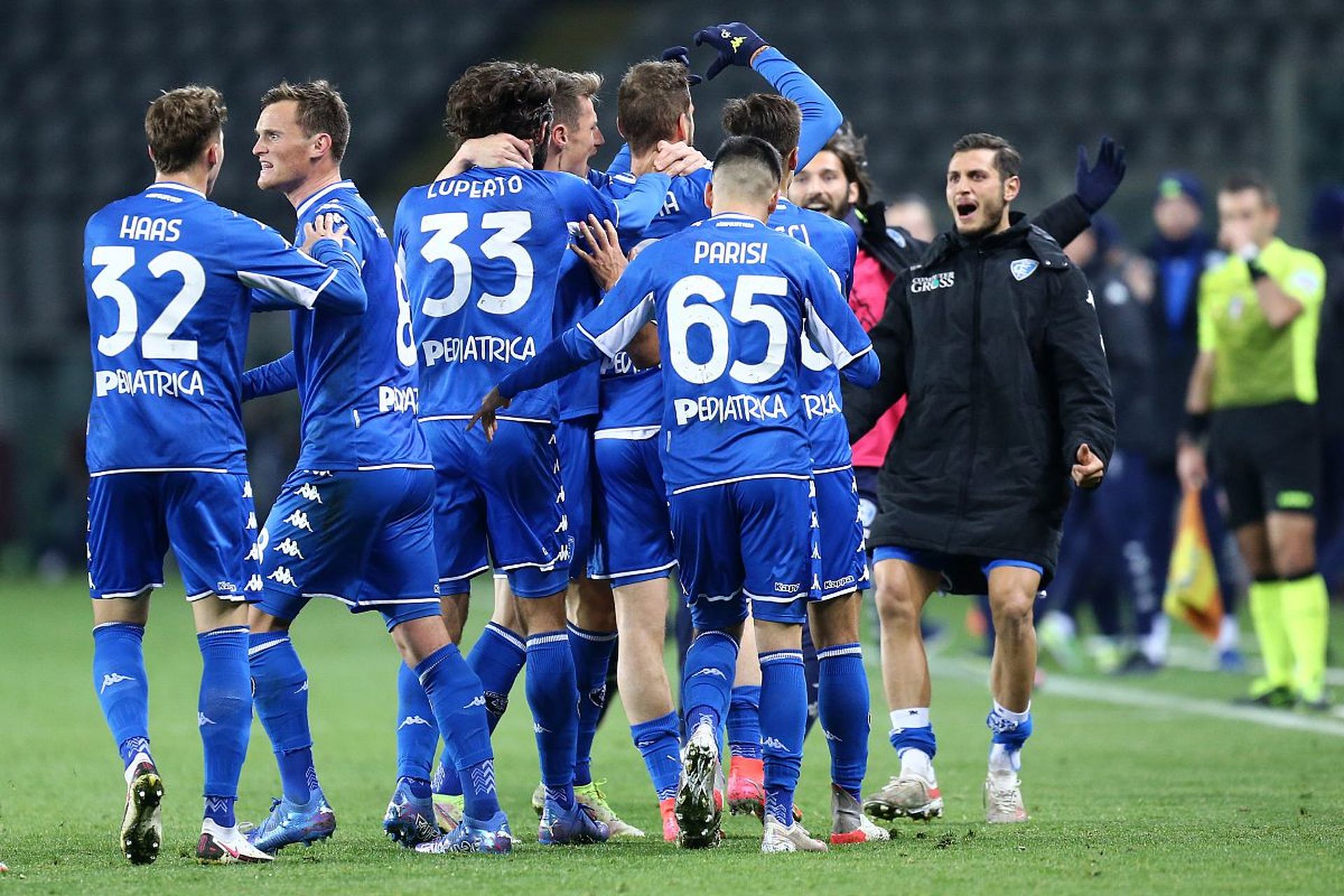 这是国产球 这是国产球