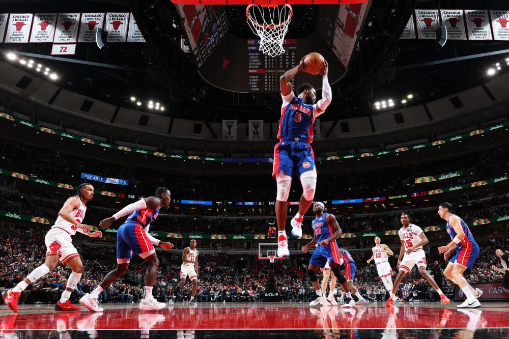 轻球员的爆 轻球员的爆